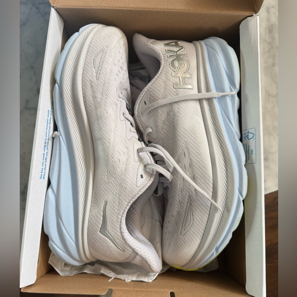 Hoka Clifton 9 women’s 10.5 wide. Gray and blue. Worn one time. Original box. - Picture 2 of 7